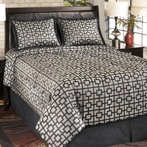 Maze Comforter Set-Jennifer Furniture