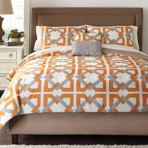 Zaya Comforter Set-Jennifer Furniture